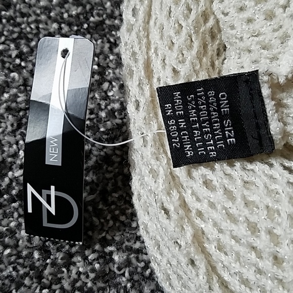 New Directions Ivory Infinity Scarf - Picture 2 of 3